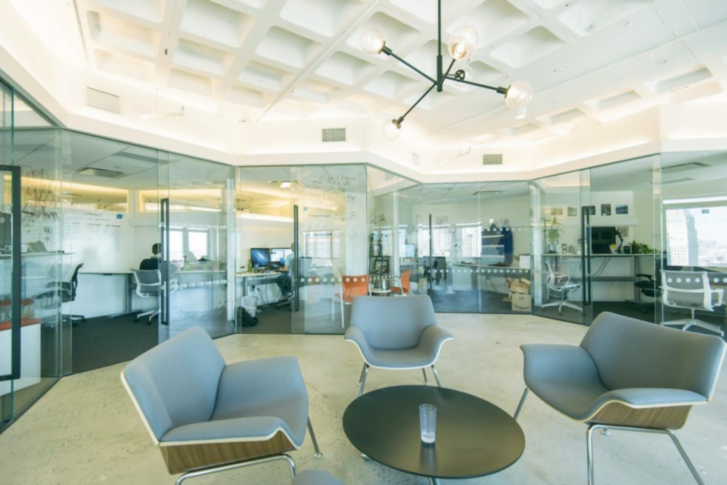 Strukturierte Lernmaterialien und Diskussionen auf Soliverex